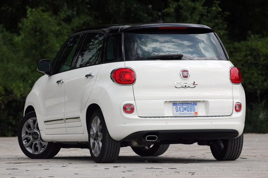  Fiat 500L 2014 года  (фото 115 из 138)